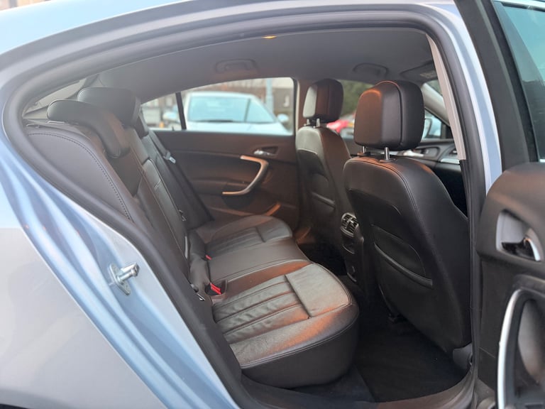 Vauxhall, INSIGNIA, Hatchback, 2014, Manual, 1956 (cc), 5 doors