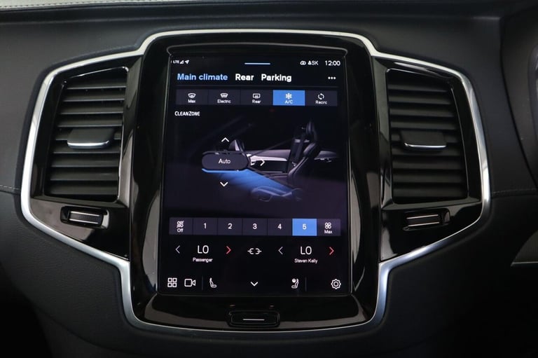 2022 Volvo XC90 2.0h T8 Recharge 18.8kWh Plus Auto 4WD Euro 6 (s/s) 5dr ESTATE PETROL/ELECTRIC Au...