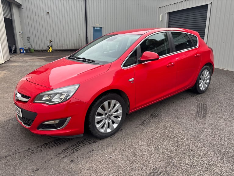 Vauxhall, ASTRA ELITE 2.0 CDTI 5dr manual Hatchback # GREAT VALUE #