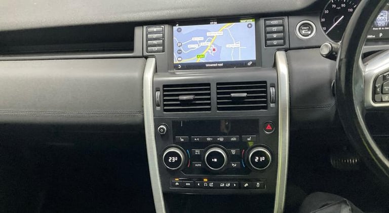 2016 Land Rover Discovery Sport 2.0 TD4 180 HSE Black 5dr Auto ESTATE DIESEL Automatic