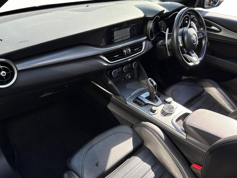 2022 Alfa Romeo Stelvio 2.0 Turbo 280 Veloce 5dr Auto ESTATE PETROL Manual