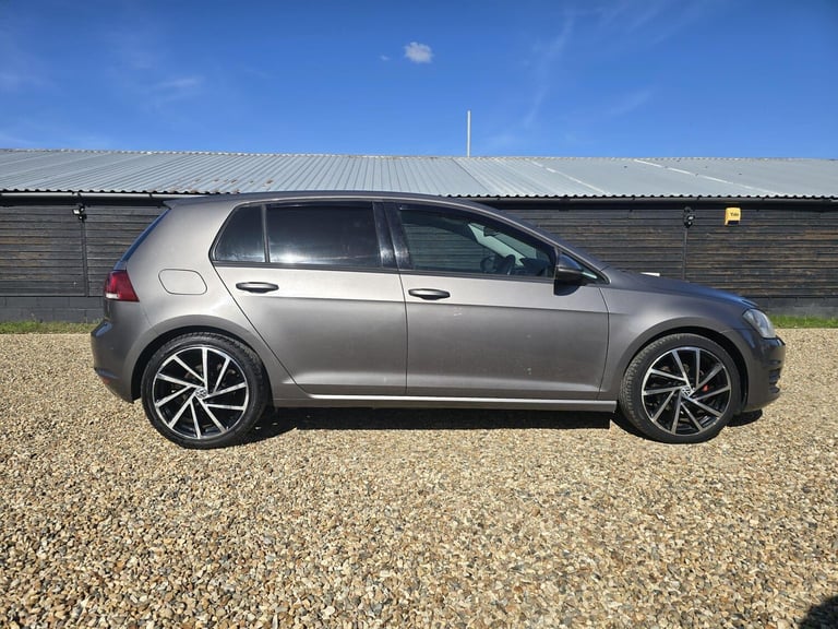 2014 Volkswagen Golf 1.6 TDI BlueMotion Tech SE Euro 5 (s/s) 5dr HATCHBACK Diesel Manual