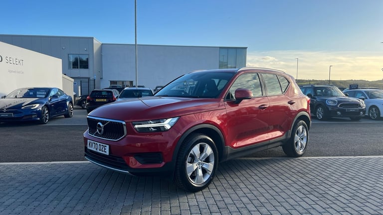 2020 Volvo XC40 Momentum B4 AWD mild hybrid ESTATE Petrol/Electric Hybrid Automatic