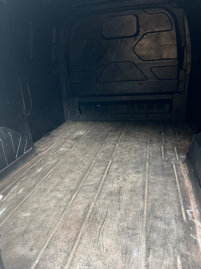 2013 Ford Transit Custom TREND 2.2 TDCi Swb low roof Full Bodykit Fitted 20” Alloys  NO VAT TO PAY 