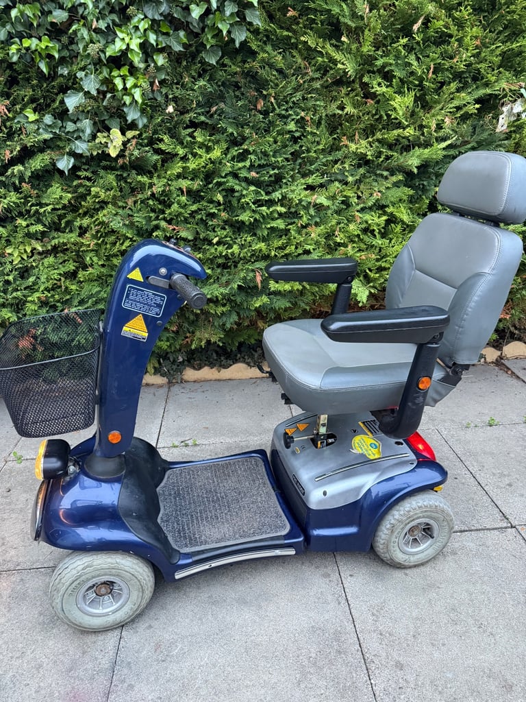 I can deliver for free up to 100 miles Deluxe mobility scooter 