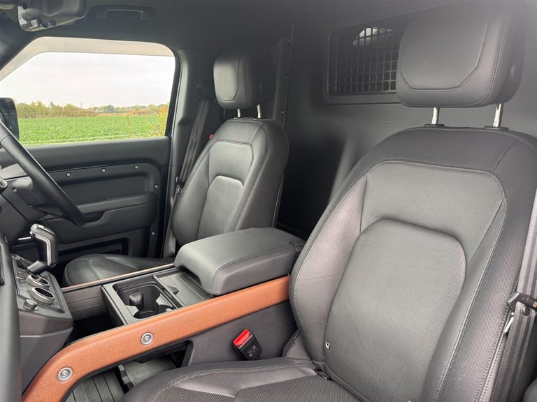 2023 Land Rover Defender 110 D300 HARD TOP X-DYNAMIC HSE COMMERCIAL NO VAT Car Derived Van Diesel...