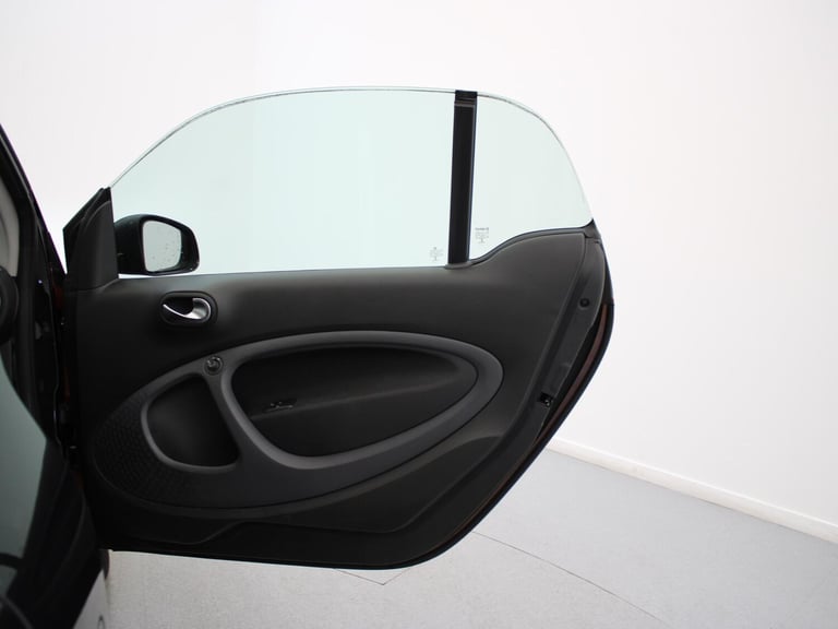 2017 smart fortwo 1.0 Passion 2dr Auto Coupe PETROL Automatic