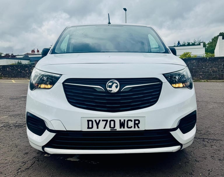 VAUXHALL COMBO 1.6 Turbo D 2300 Sportive 2020