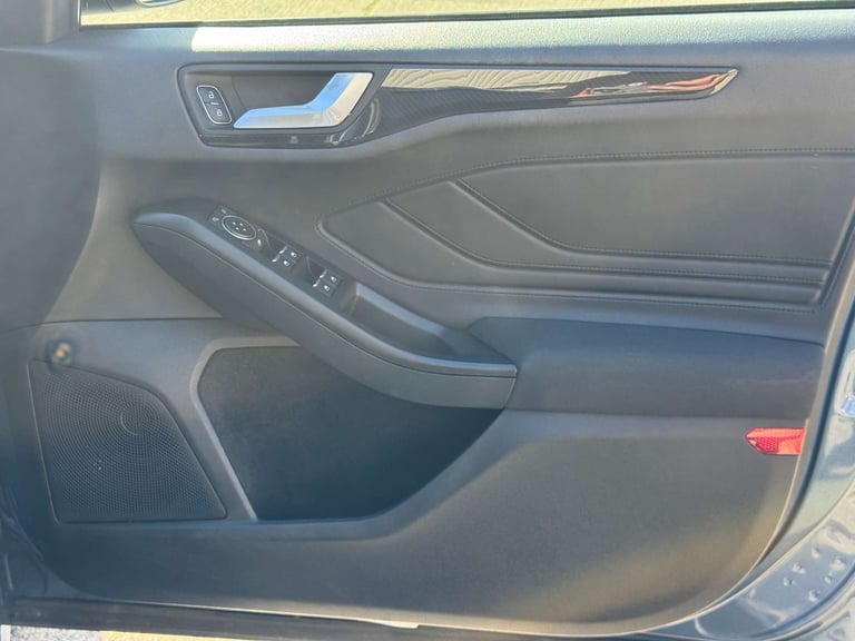 2019 Ford Focus 1.0 Focus ST-Line 5dr - NATIONAL DELIVERY* Hatchback Petrol Manual