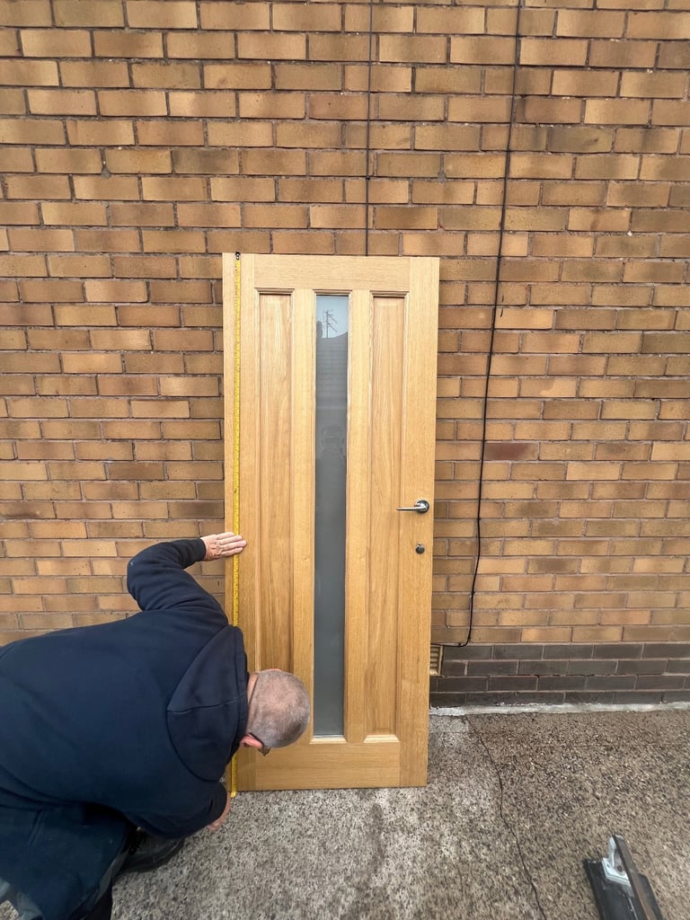 Solid wood door 
