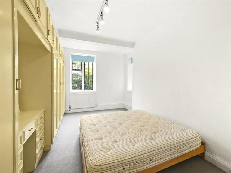 image for 🏡 Cozy room in Mile End available for £800 including bills!