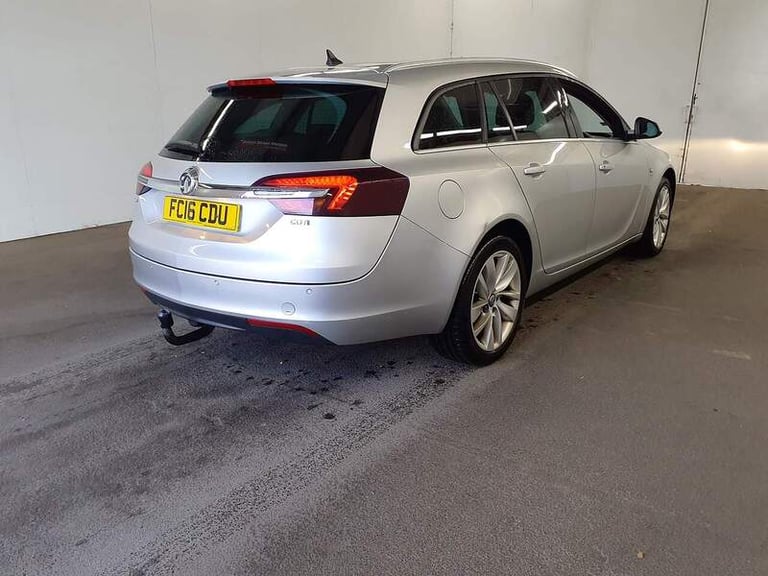 2016 Vauxhall Insignia 1.6 CDTi SRi Nav 5dr [Start Stop] ESTATE DIESEL Manual