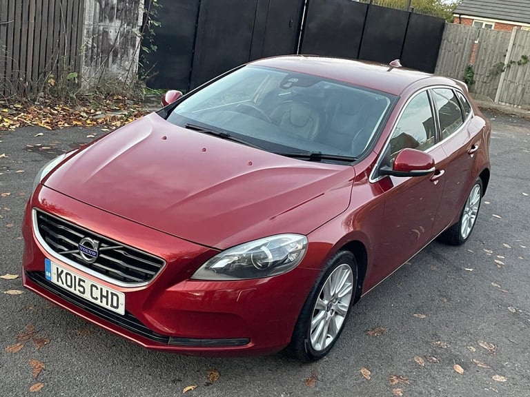 2015 Volvo V40 D4 [190] SE Lux Nav 5dr HATCHBACK DIESEL Manual