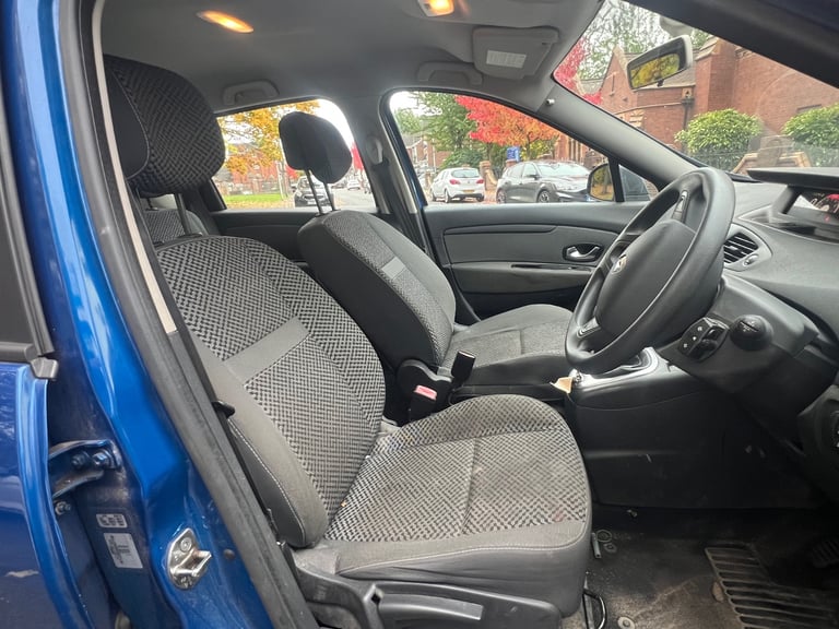 Renault, SCENIC, MPV, 2011, Manual, 1461 (cc), 5 doors