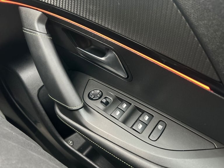 2021 Peugeot 2008 1.2 PureTech GT SUV 5dr Petrol Manual Euro 6 (s/s) (130 ps) HATCHBACK Petrol Ma...