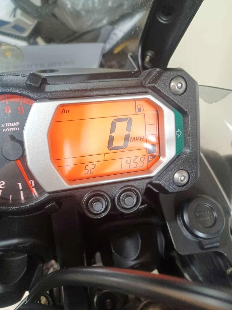 Yamaha XT1200Z SUPER TENERE 12-REG 25365 MILES FULL LUGGAGE £5199.OTR