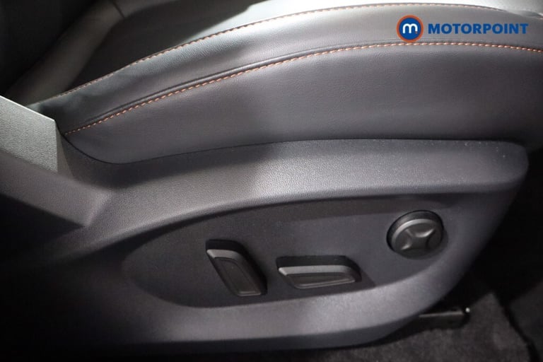 2025 MG MG HS 1.5 T-GDI Trophy 5dr DCT SUV Petrol Automatic