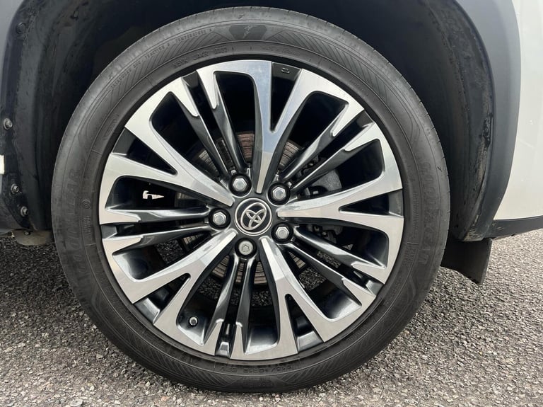 2022 Toyota Yaris 1.5 Hybrid Excel 5dr CVT Estate Hybrid Automatic