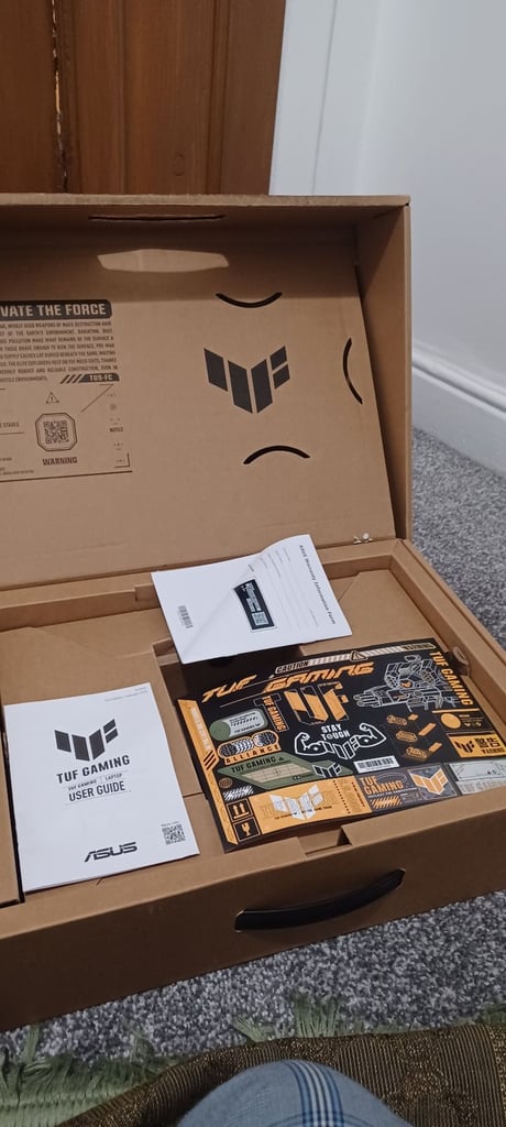 Gaming Laptop / RTX 4060 / 144Hz / 16GB RAM DDR5 / 1TB Nvme