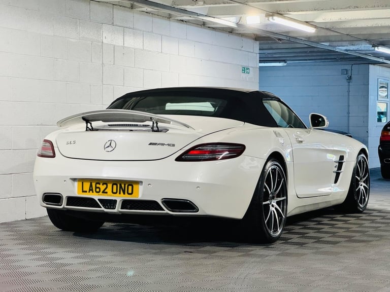 2012 Mercedes-Benz S Class 6.2 63 V8 AMG Roadster SpdS DCT Euro 5 2dr CONVERTIBLE Petrol Automatic