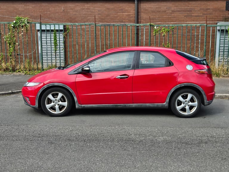 Honda Civic 2.2 Cdti 2008 - Drives good - MOT - not golf focus audi a3 auris fabia
