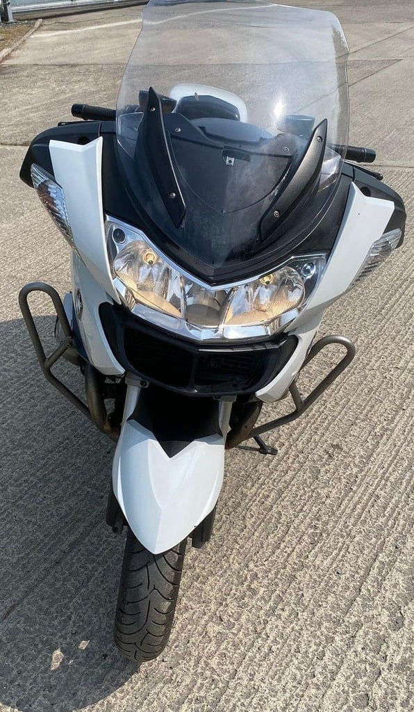 2012 62 BMW R1200RT MU EX POLICE WHITE FSH R 1200 RT VERY CLEAN INC VAT
