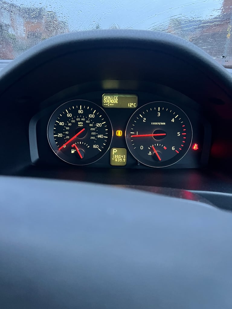 2008 Volvo V50 2.0 Diesel Estate - Automatic - 1 Previous Owner - Dog Cage 🐶⛽️