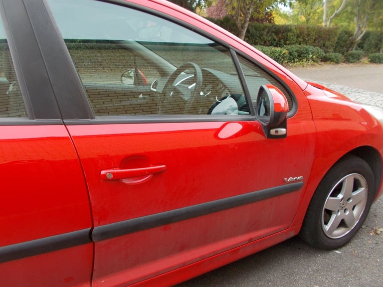 PEUGEOT 207  1.4 2010 - SPARES OR REPAIR