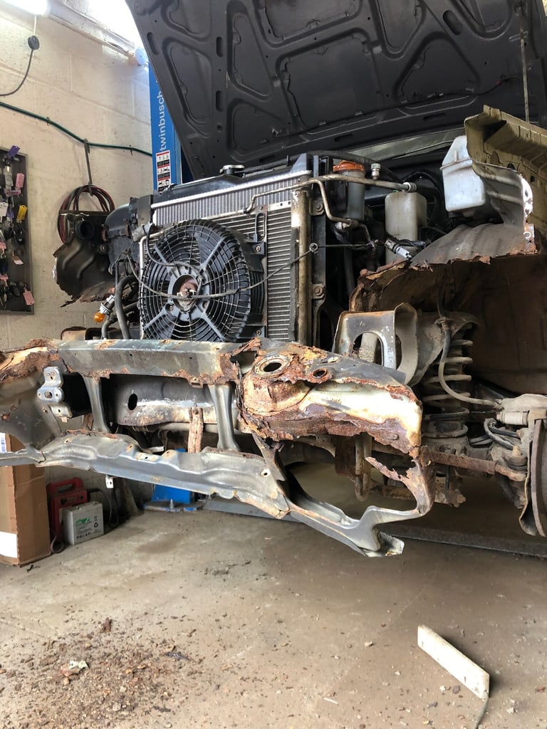 2015 Suzuki Jimny 1.3 VVT SZ4 Auto One Owner, 40k Fully fabricated and protected underside,  ESTA...