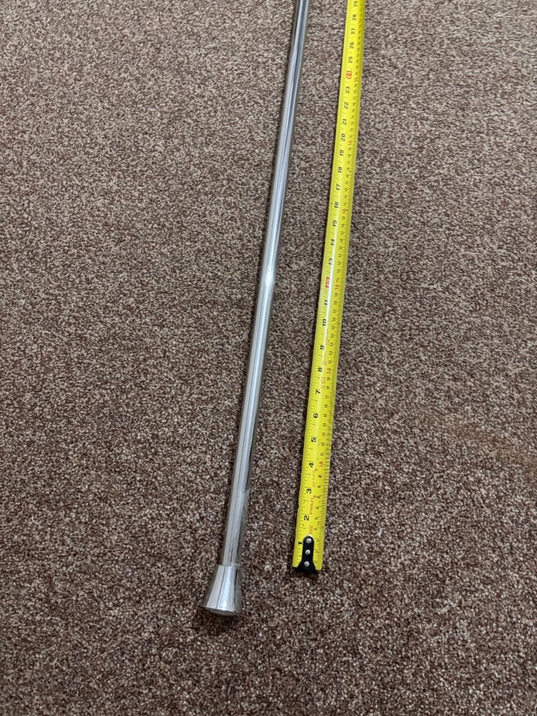 Extendable curtain pole 