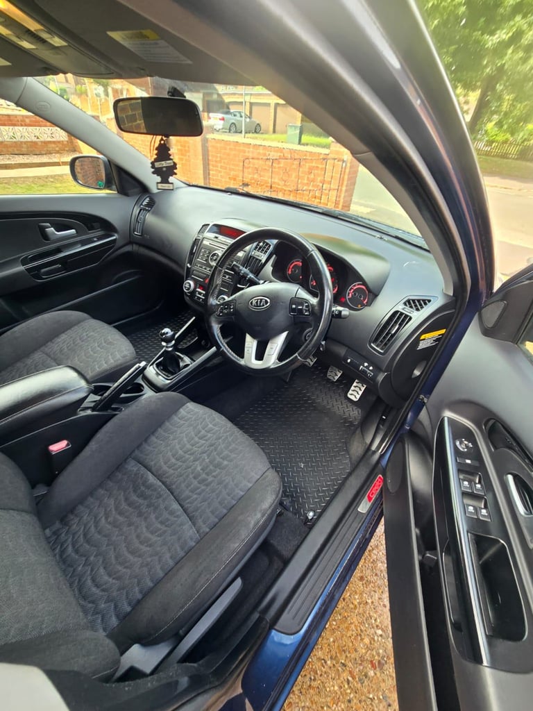 Kia, CEED, Estate, 2011, Manual, 1582 (cc), 5 doors