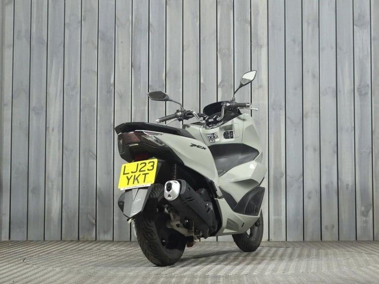 2023 23 HONDA PCX125