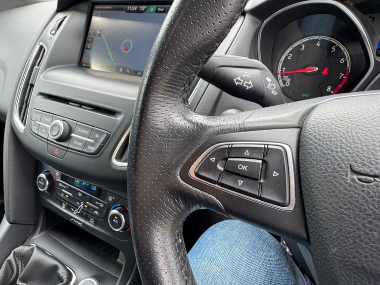 2015 Ford Focus 2.0T EcoBoost ST-2 5dr HATCHBACK PETROL Manual