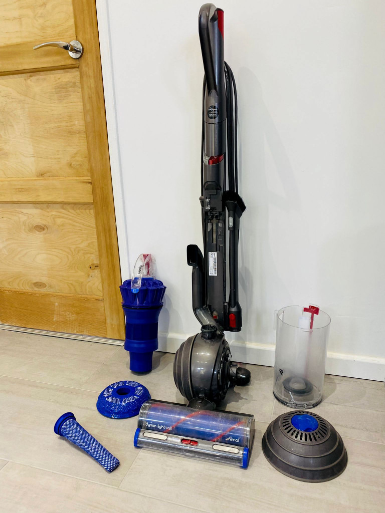 DYSON VACUUM CLEANER HOOVER BALL ANIMAL 700W PURPLE VY3UKJNA3060A