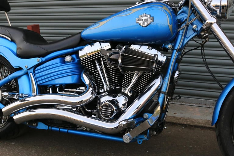 Harley-Davidson FXCWC SOFTAIL ROCKER C 2011 1584cc