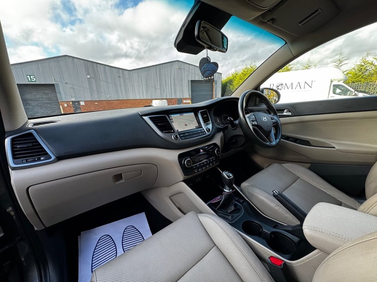 2017 Hyundai TUCSON 1.7 CRDi Blue Drive Premium 5dr 2WD SUV Diesel Manual