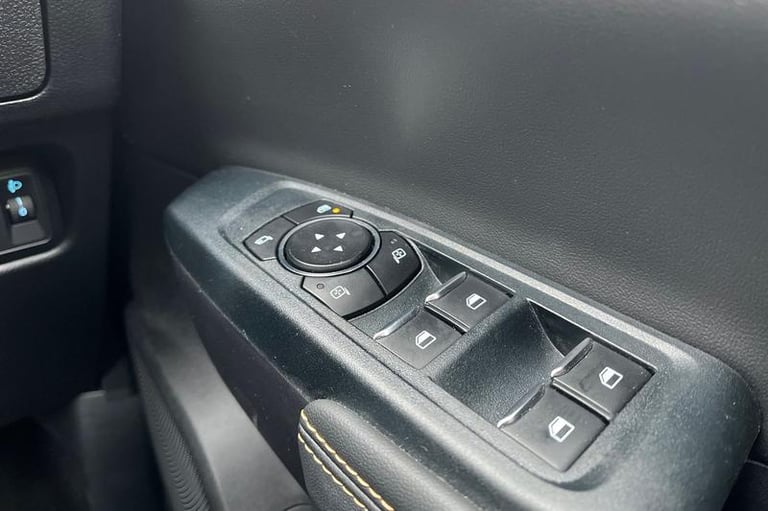 2025 Ford Ranger Wildtrak AUTO 2.0 EcoBlue 205ps 4x4 Double Cab Pick Up, HEATED SEATS &amp; STEE ...