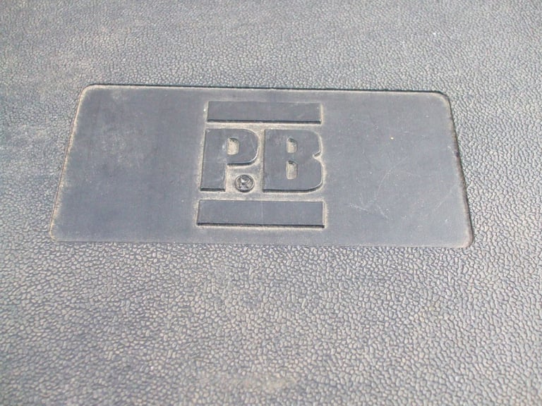 CORDLESS HAMMER DRILL & DRILL SET