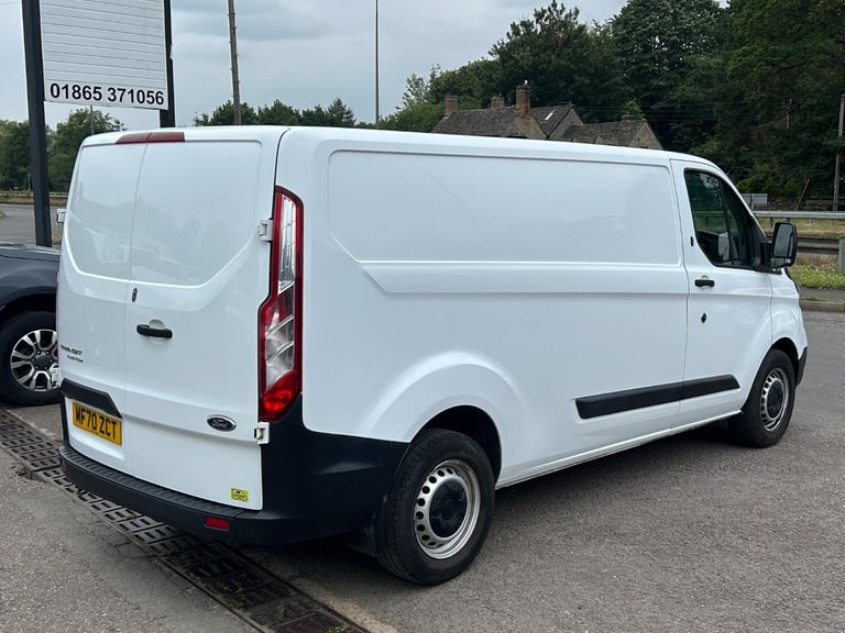 FORD TRANSIT CUSTOM 2.0 340 A/C LWB + Â?14,975 Plus VAT +