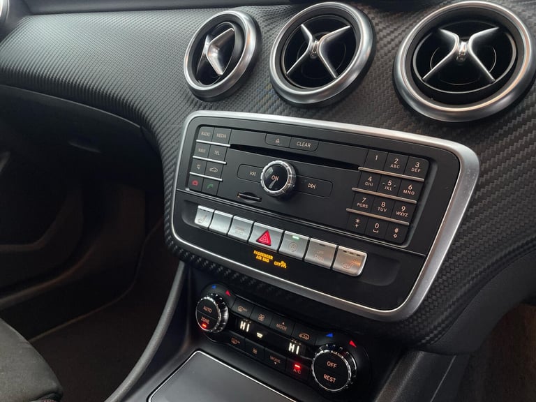 2017 Mercedes-Benz A-Class 1.6 A180 AMG Line (Premium) Hatchback 5dr Petrol 7G-DCT Euro 6 (s/s) (...