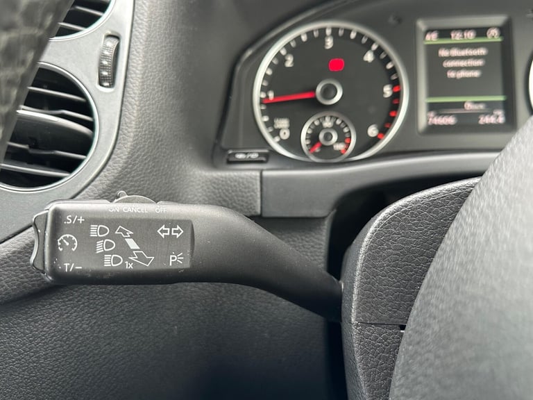 2013 Volkswagen Tiguan 2.0 TDI BlueMotion Tech Match DSG 4WD Euro 5 (s/s) 5dr ESTATE Diesel Autom...