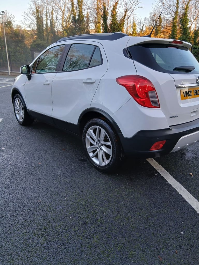 Top of the range vauxhall moka vx-line diesel totally mint car throughout 