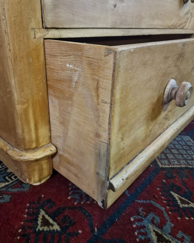 Mid to Late Victorian Pine Chest of Drawers