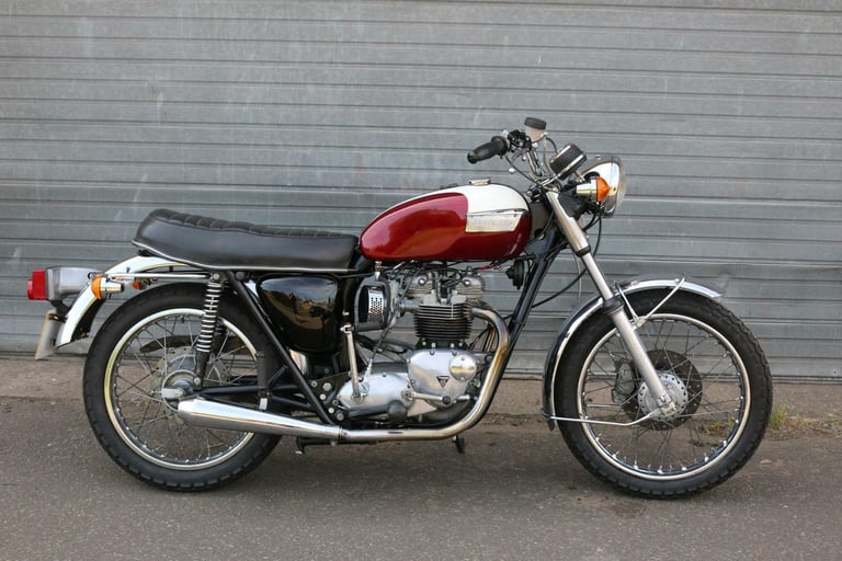 Triumph Bonneville T140V 1973