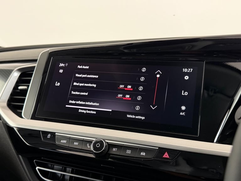 2024 Vauxhall Grandland 1.2 Turbo Ultimate 5dr Auto HATCHBACK PETROL Automatic