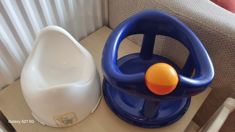 Potty and bath seater