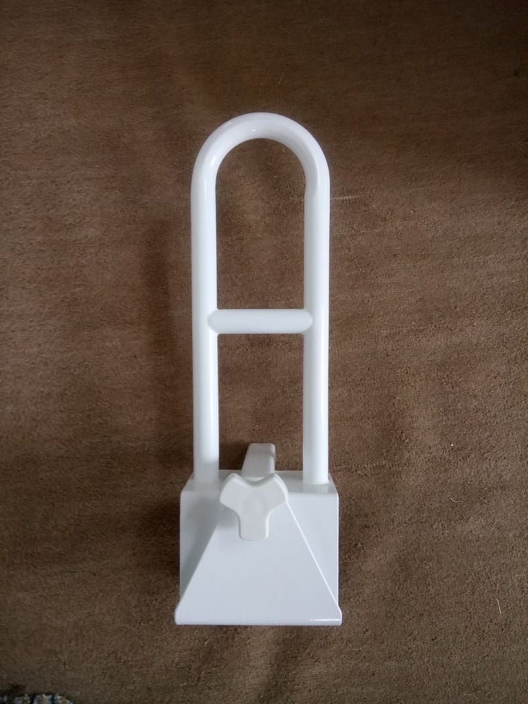 Grab handle for bath disabled