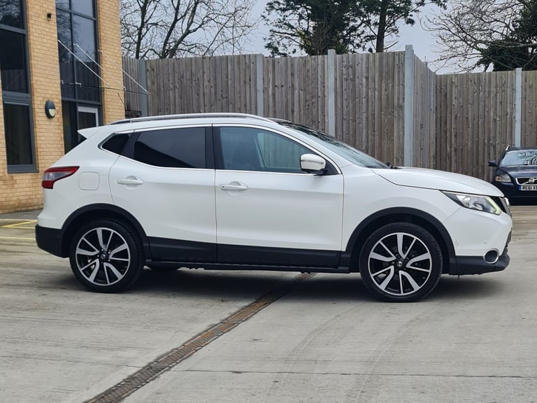 Nissan Qashqai Tekna (2014) 1.6 dCi Tekna SUV 5dr Diesel 109k Warranted Miles