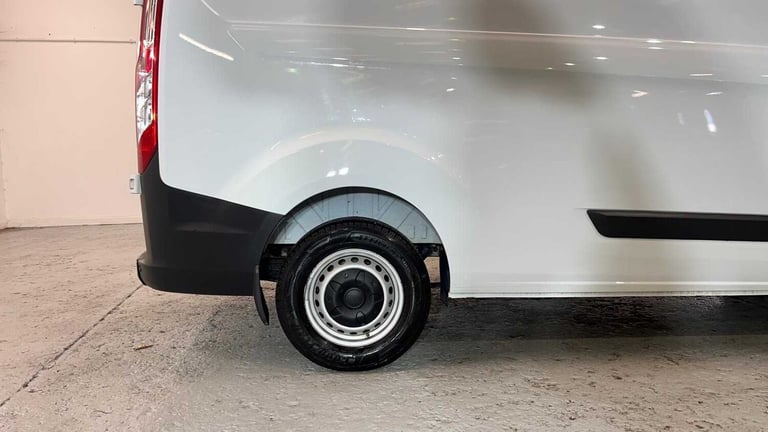 2022 Ford Transit Custom 2.0 EcoBlue 130ps Low Roof Leader Van Van Diesel Manual