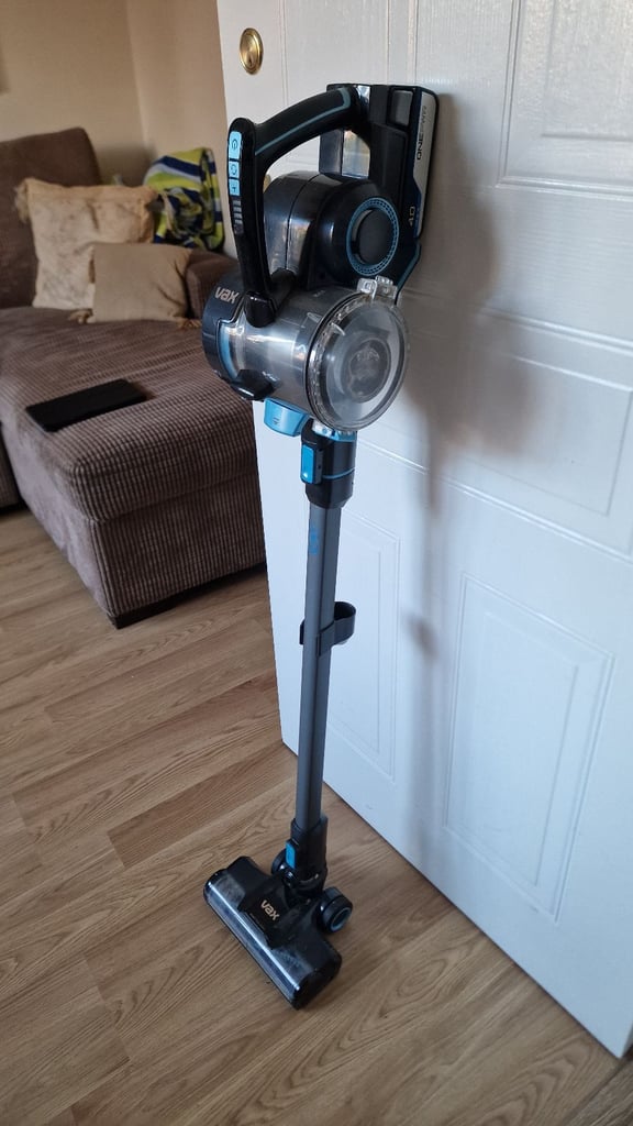 VAX ONEPWR Blade 4 Pet Cordless Vacuum cleaner